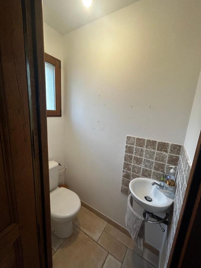 Appartamento Chambre Privee Avec Coin Wc Lave Main Privatif Grez-sur-Loing Esterno foto